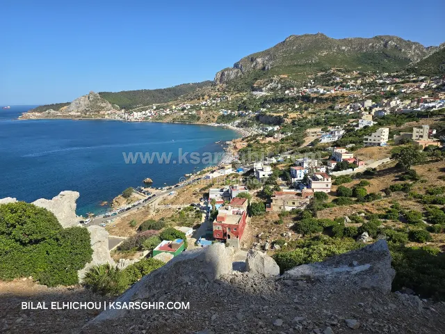 قرية بليونش وجبل موسى على مضيق جبل طارق